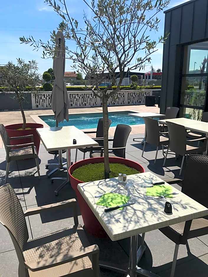 The Originals City, Hotel Helios, Roanne Nord (Inter-Hotel)