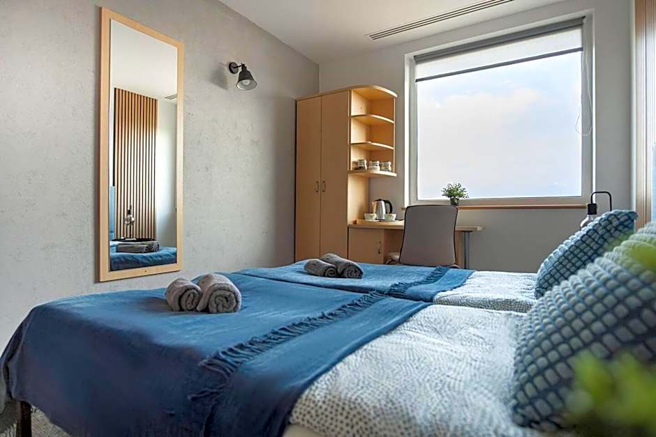 Sapphire Hotel Room Poznan