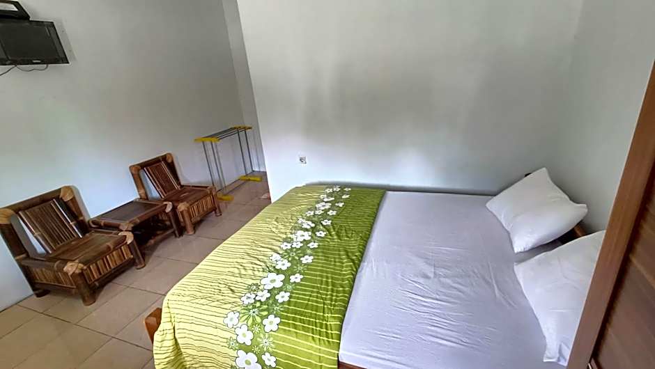 Jogo Segoro Homestay Mitra RedDoorz near Pantai Sundak Gunungkidul