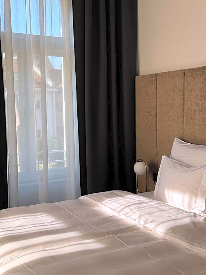 META SUITES historic city living
