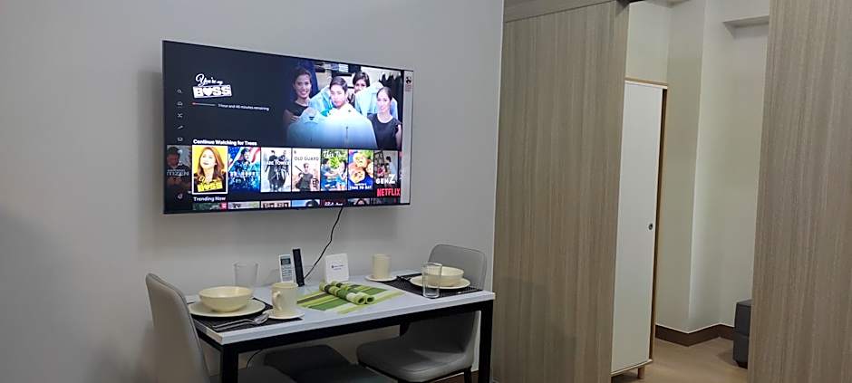 Xavie's Pad Condo @ Trees Residence T16 742