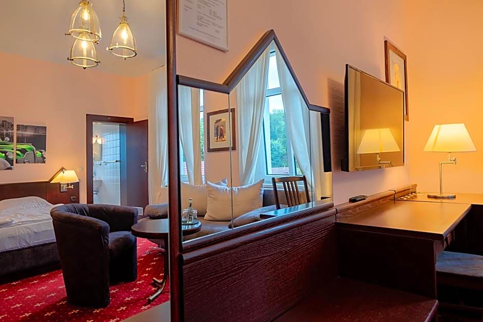 Photo 1 of 12 of Double Room