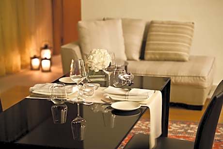 Luxury Suite with Front Sea View