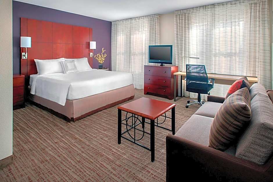 Residence Inn by Marriott Alexandria Old Town South at Carlyle