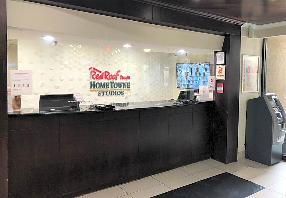 HomeTowne Studios Bordentown - McGuire AFB