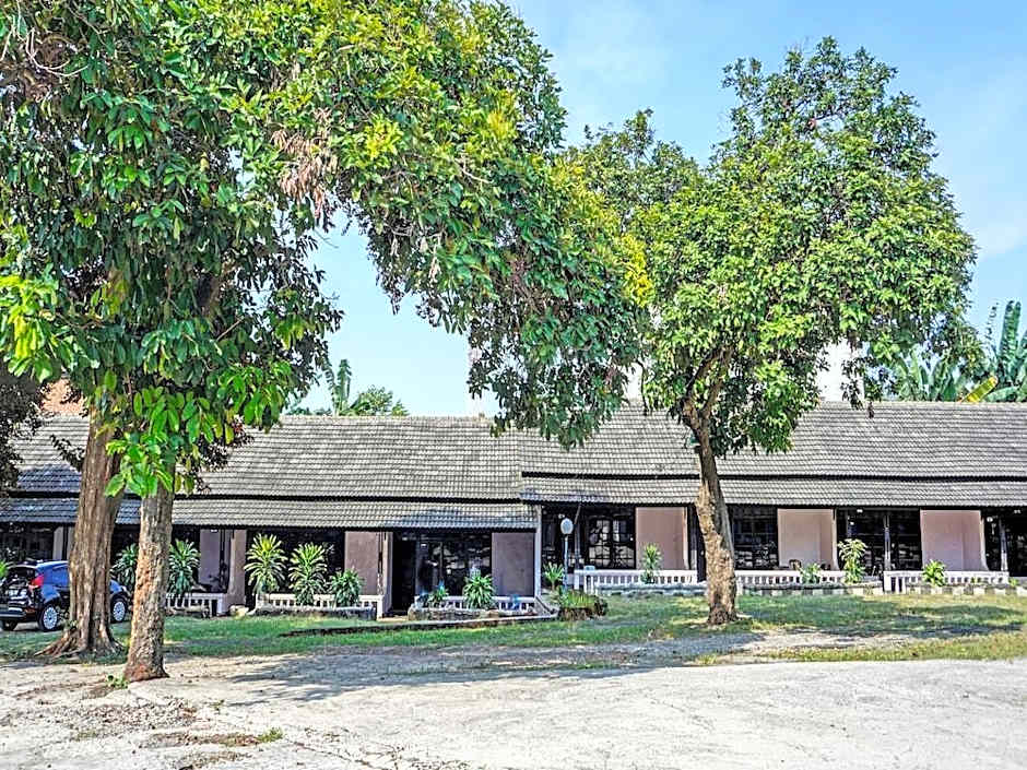 SPOT ON 91797 Mutiara Guest House