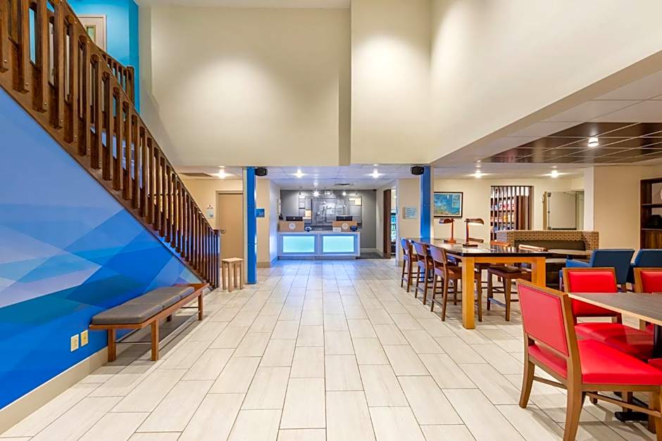 Holiday Inn Express Vermilion By IHG