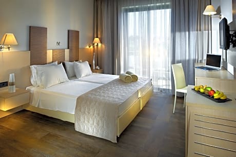 Economy Garden View Ground Floor