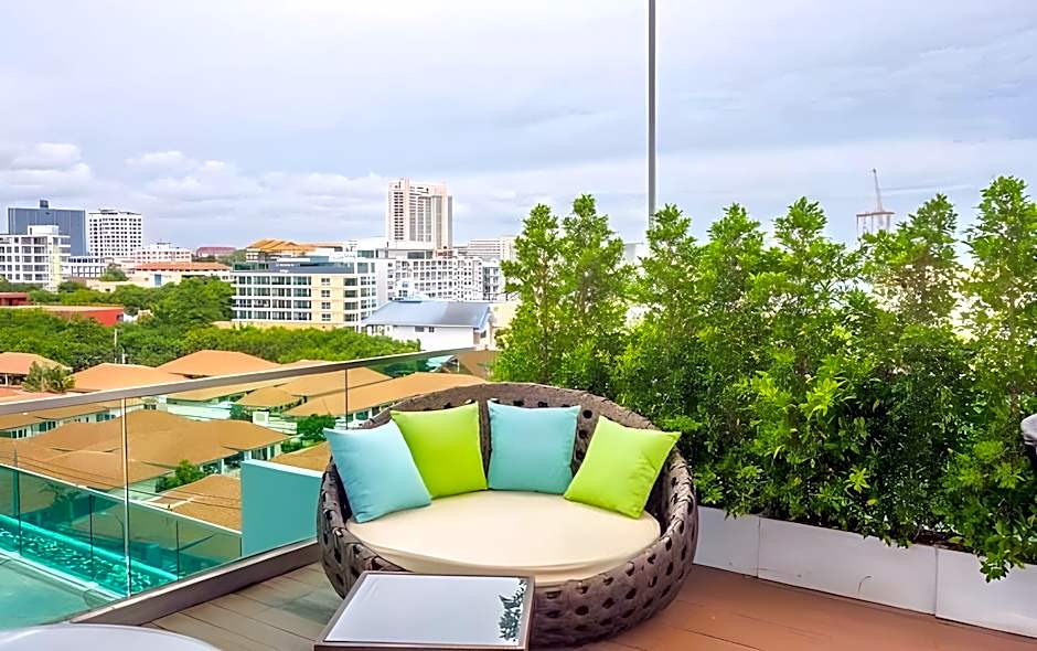 Unique Regency Pattaya