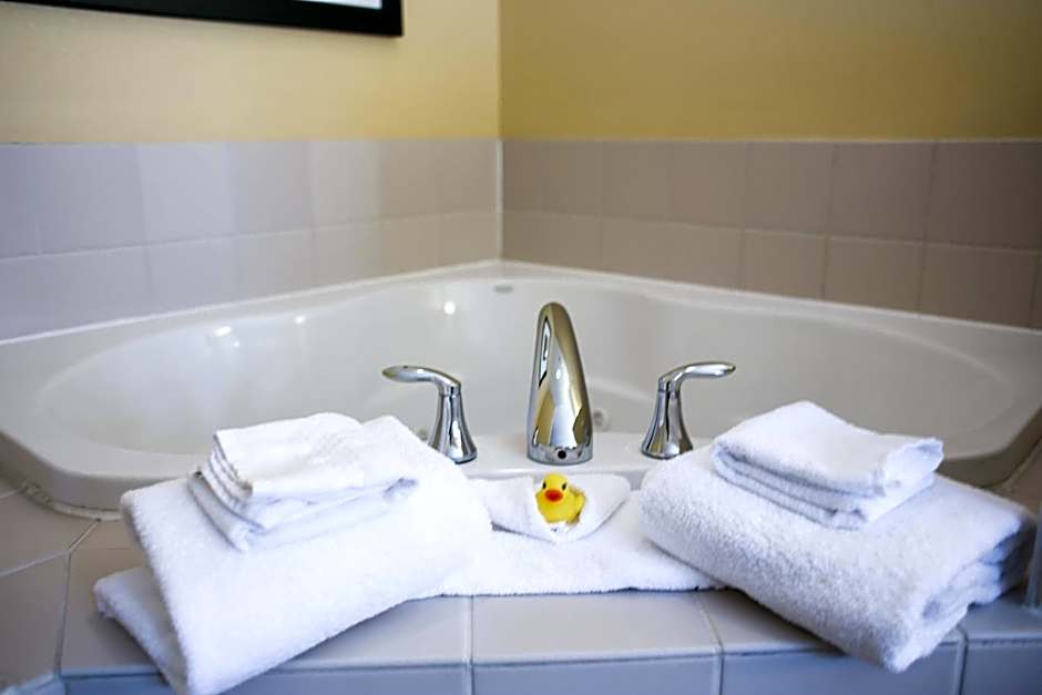 Courtyard by Marriott Fargo Moorhead, MN