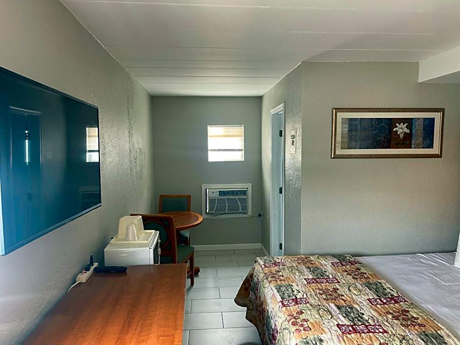 Paradise Inn