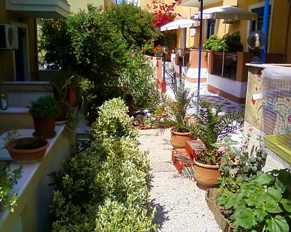 Studios Cosmopolitan