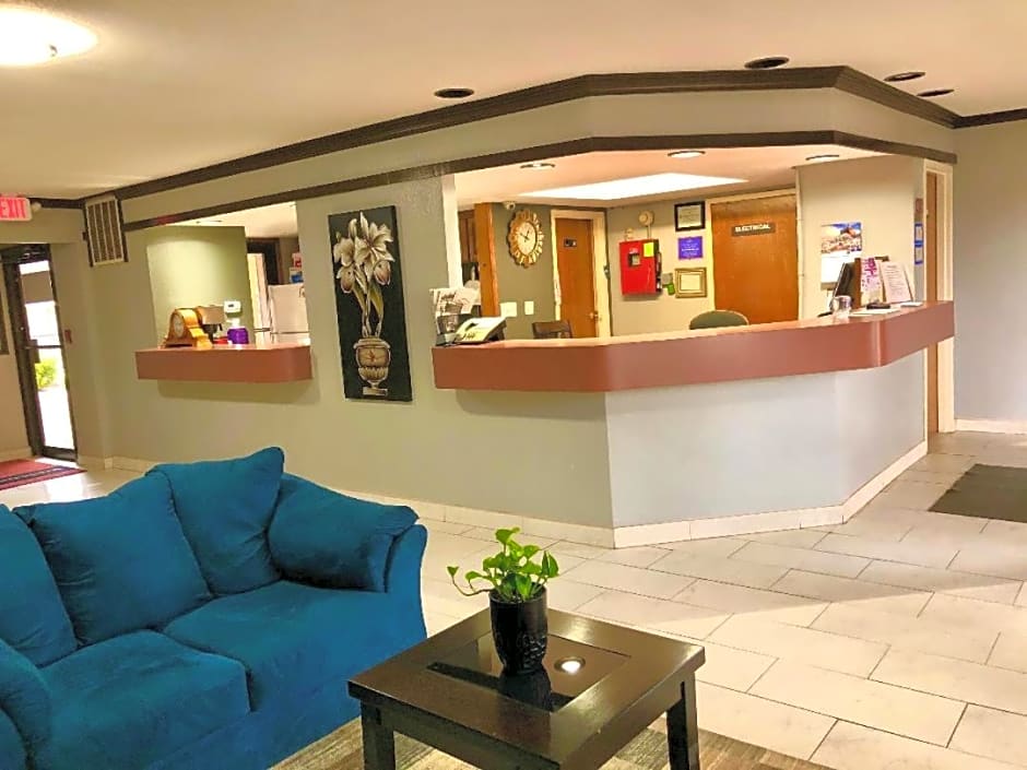 Americas Best Value Inn & Suites Yukon Oklahoma City