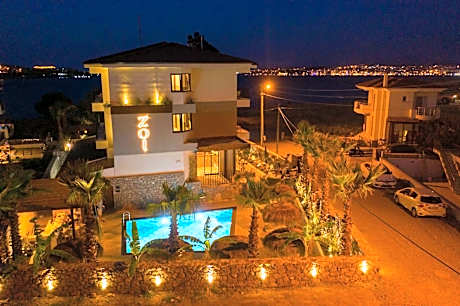 ZOİ CUNDA
