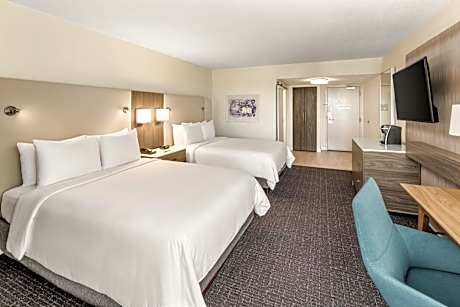 Standard Queen Room with Two Queen Beds and Balcony