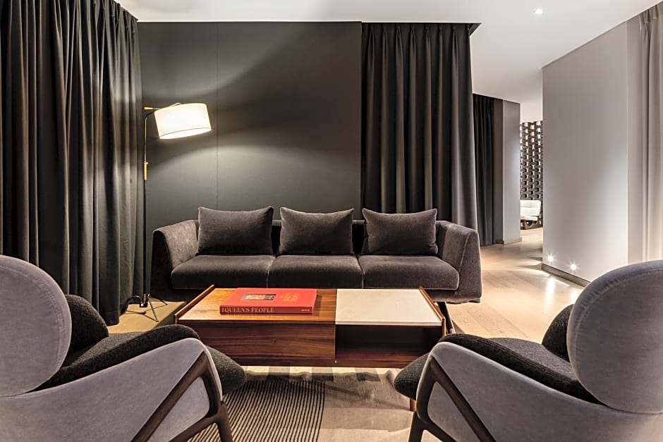 Radisson Blu Edwardian, Mercer Street