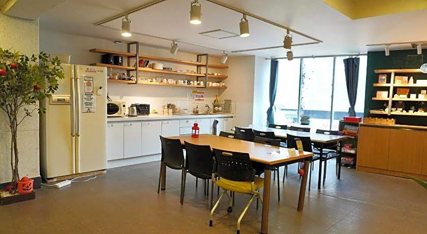 Dongseongro Zero Guesthouse