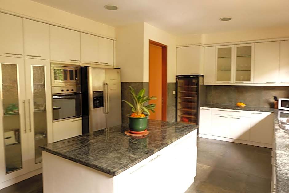 Gana Begawan Luxury Private Villa