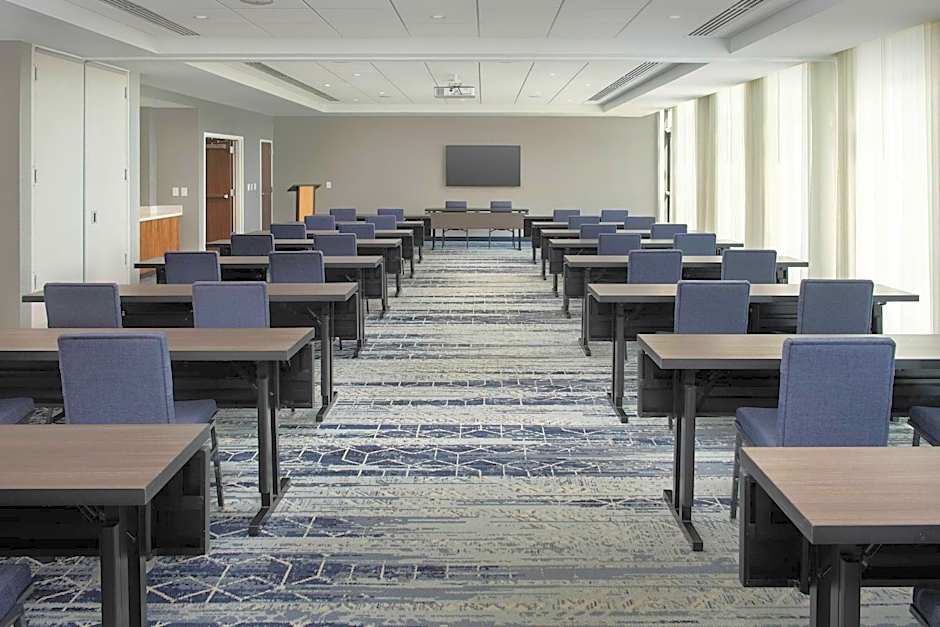Courtyard by Marriott Indianapolis Plainfield