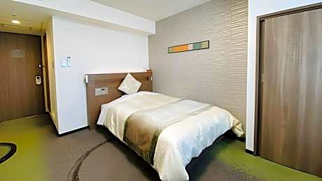 Deluxe single Non-smokingBed width 140cm