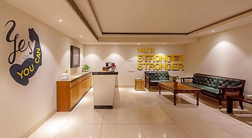 Hotel Saket 27