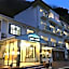 Shoji Lake Hotel