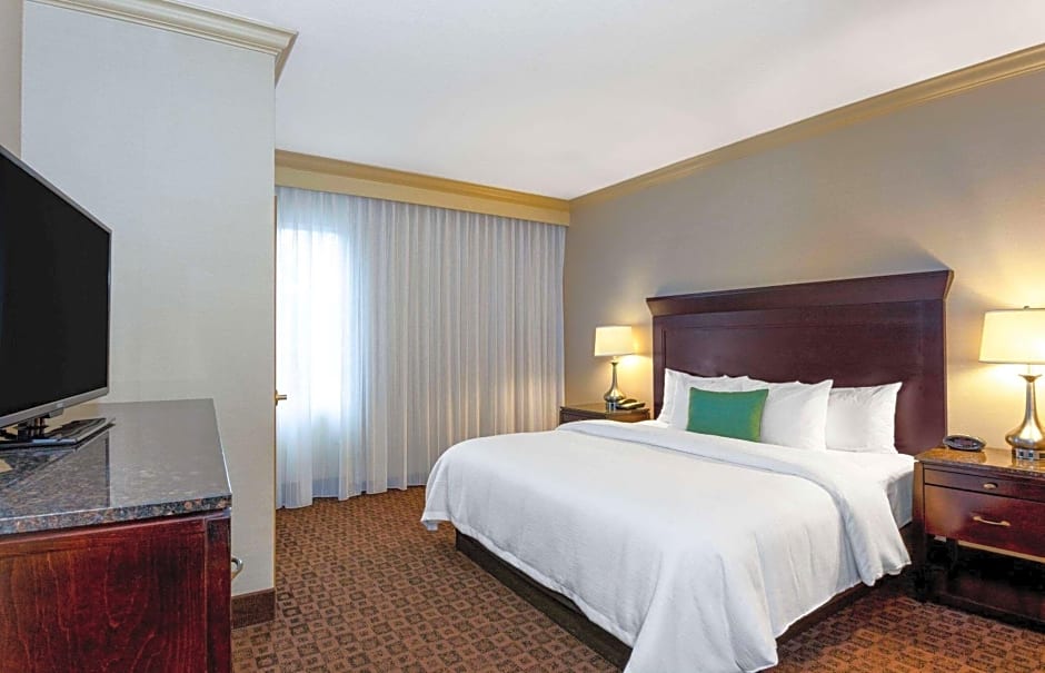 Hawthorn Extended Stay by Wyndham West Palm Beach