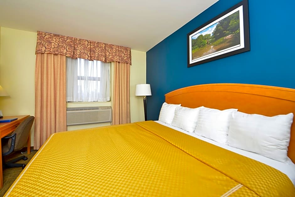 Midtown Convention Center Hotel – New York, NY
