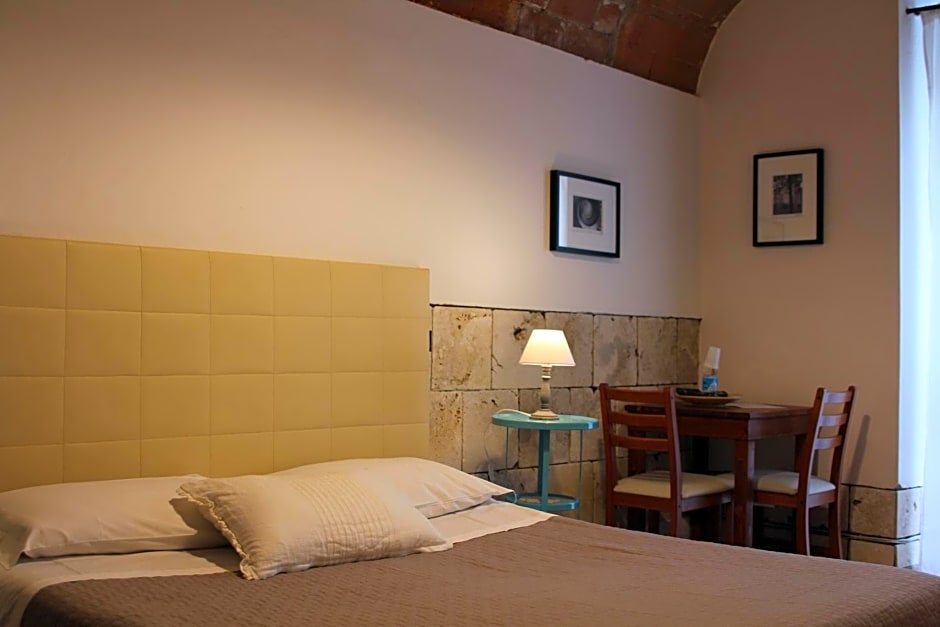 Bed & Tower