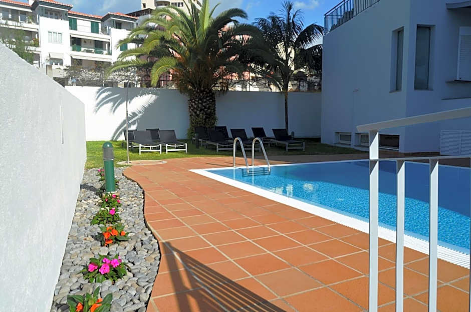 Madeira Bright Star by Petit Hotels