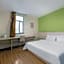 7 Days Inn Dongguan Changping Railway Station