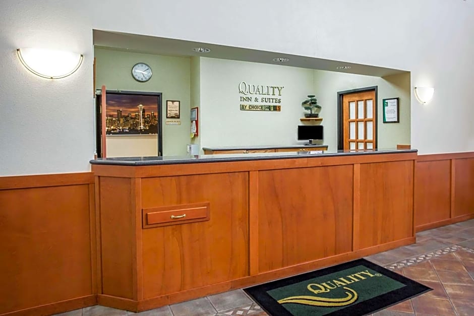 Quality Inn & Suites Federal Way