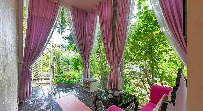 Dream Flower Dalat Hotel