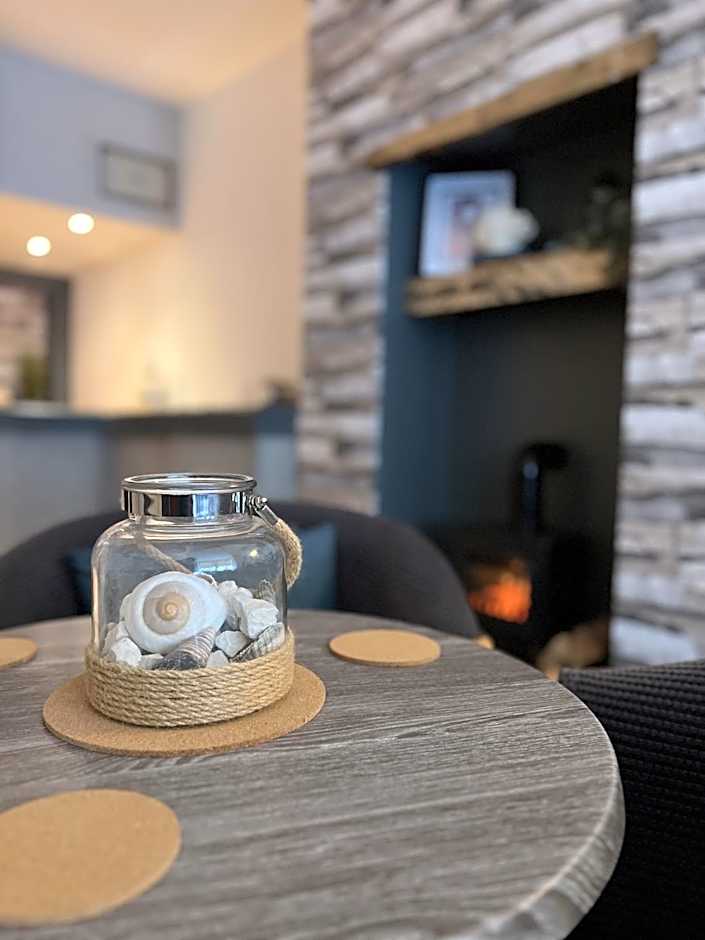 Central Cove Guesthouse