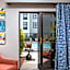 Hampton Inn By Hilton And Suites El Paso-Airport