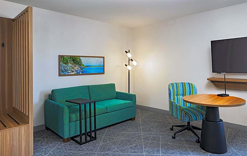 Hampton Inn & Suites Austin-Lakeway