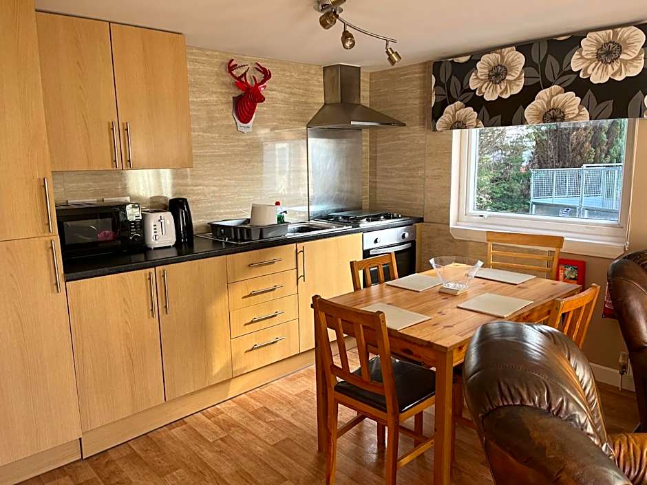 Red Deer Village Holiday Park - 3 Bedroom, Self-Catering Chalet