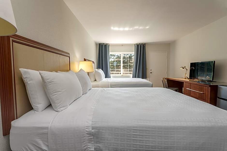 Riverfront Inn Roseburg