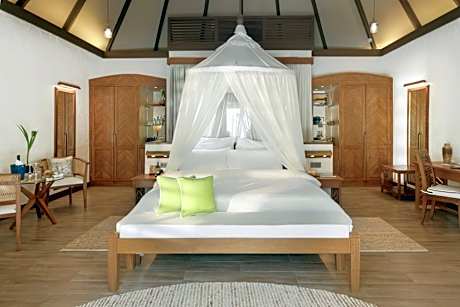 Deluxe Pool Villa