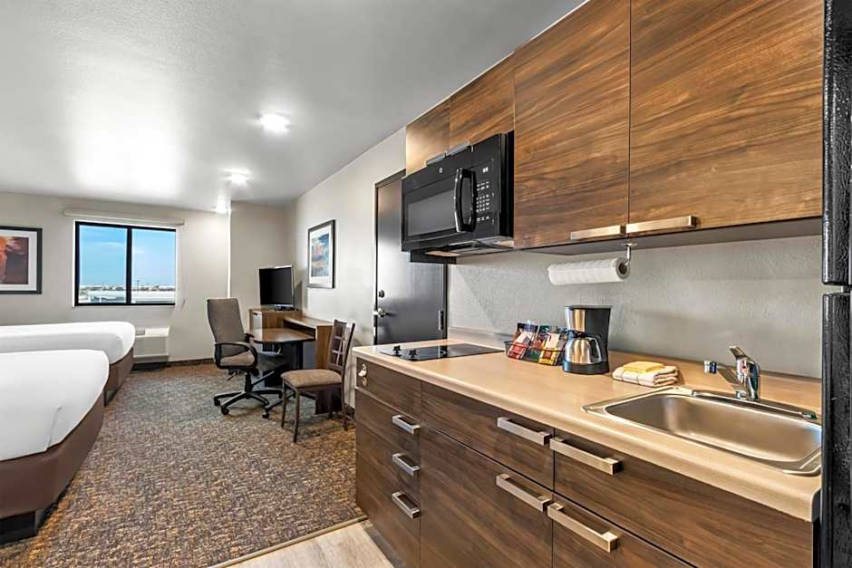 Sonesta Simply Suites Avondale