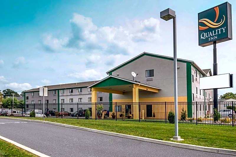Quality Inn