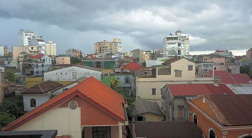 Poetic Hue Hotel & Spa