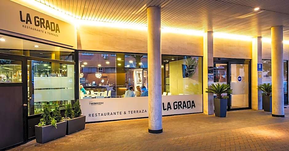 täCH Madrid Airport