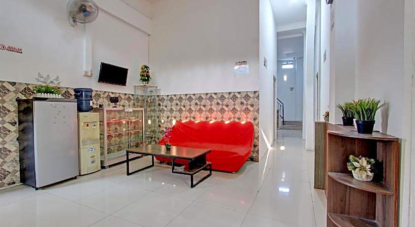 Hotel O New Puspa Residence