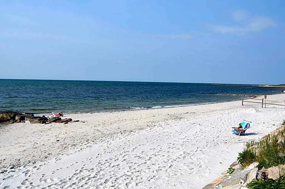 Cape Shore Inn