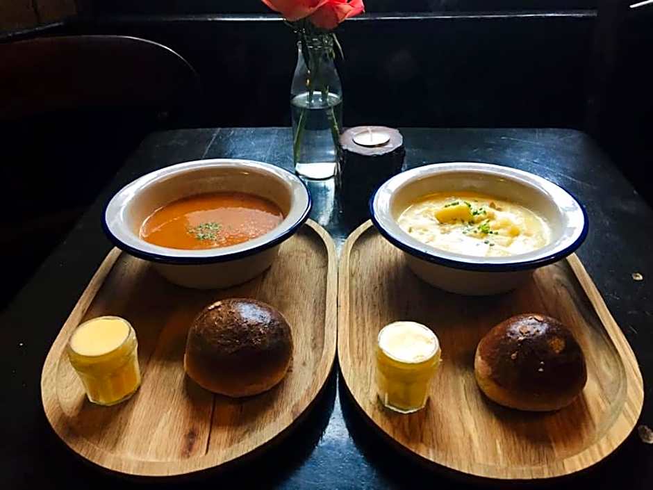 The Cross Keys in Kippen