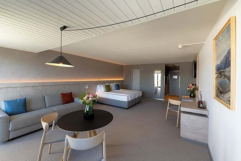 Photo 1 of 4 of Junior Suite