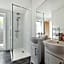 Henfields Country Retreat