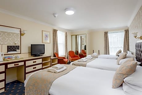 Standard Family Room