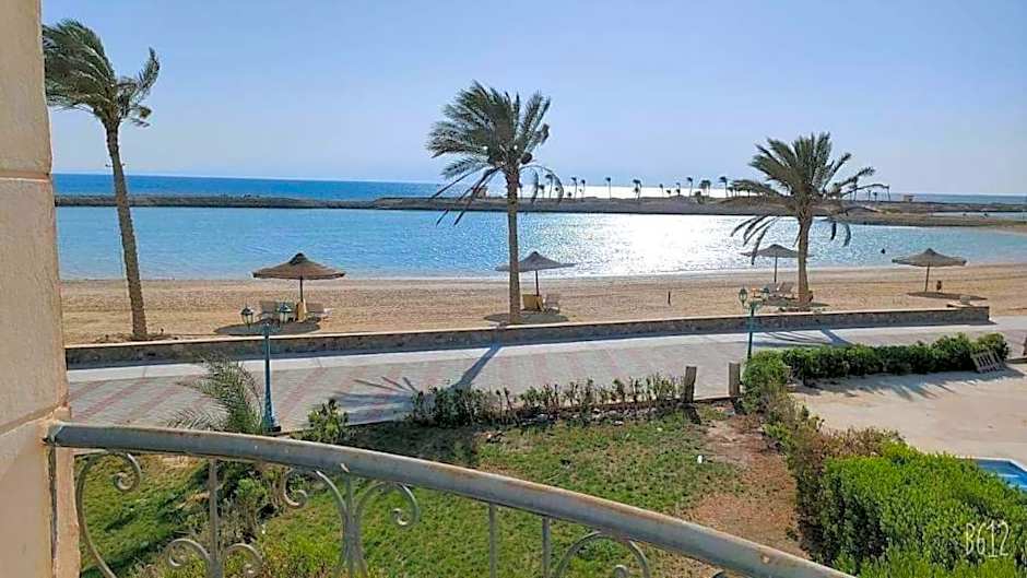 Holiday Fantzia "For Family"